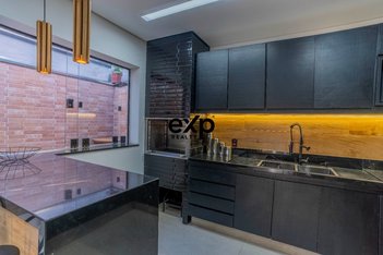 house em Alameda Carlos de Carvalho Vieira Braga, Chácaras Alpina - Valinhos - SP