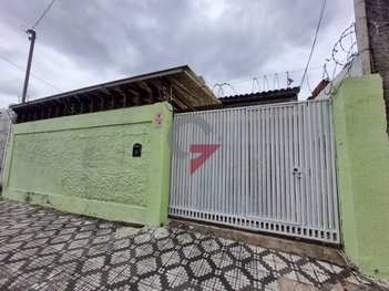 house em Rua Madre Eulália Perrotin, Parque Residencial Bom Conselho - Taubaté - SP