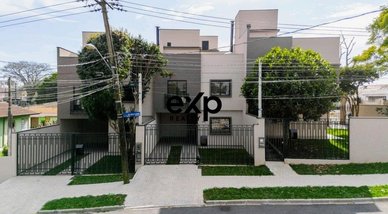 house em Rua João Cubas, Novo Mundo - Curitiba - PR