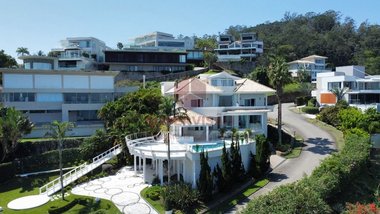 house em Estrada Haroldo Soares Glavan, Cacupé - Florianópolis - SC