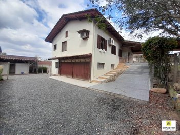 house em Rua Jacarepaguá, Bom Retiro - Joinville - SC