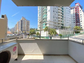 apartment em Avenida Jornalista Rubens de Arruda Ramos, Centro - Florianópolis - SC