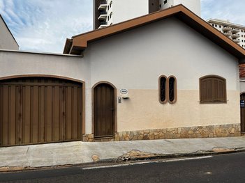 house em Rua Comandante Salgado, Vila Flores - Franca - SP