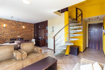 apartment em Rua Sanito Rocha, Cristo Rei - Curitiba - PR