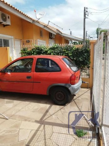 house em Professora Zilah Totta, Jardim Leopoldina - Porto Alegre - RS