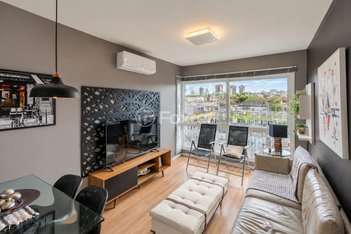 apartment em Rua Bezerra de Menezes, Passo da Areia - Porto Alegre - RS