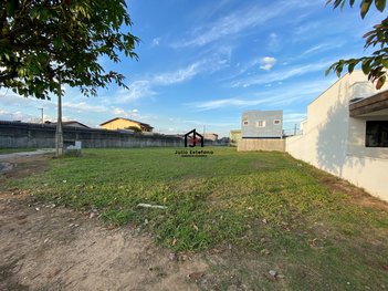 land_lot em Avenida Orlando Ferreira, Residencial Maricá - Pindamonhangaba - SP