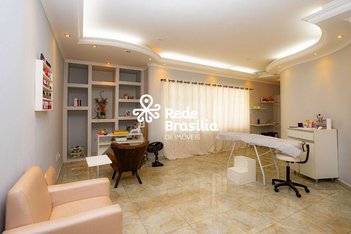 office em QND 13, Taguatinga Centro (Taguatinga) - Brasília - DF