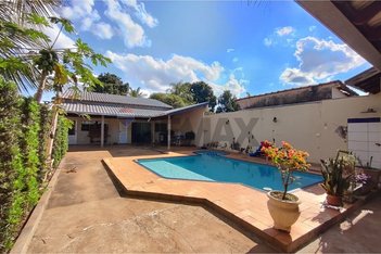 house em Rua Tiradentes, Centro - Guaiçara - SP