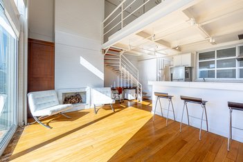 apartment em Rua Padre Chagas, Moinhos de Vento - Porto Alegre - RS