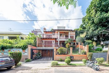 house em Professor Bertrand Russel, Vila Ipiranga - Porto Alegre - RS