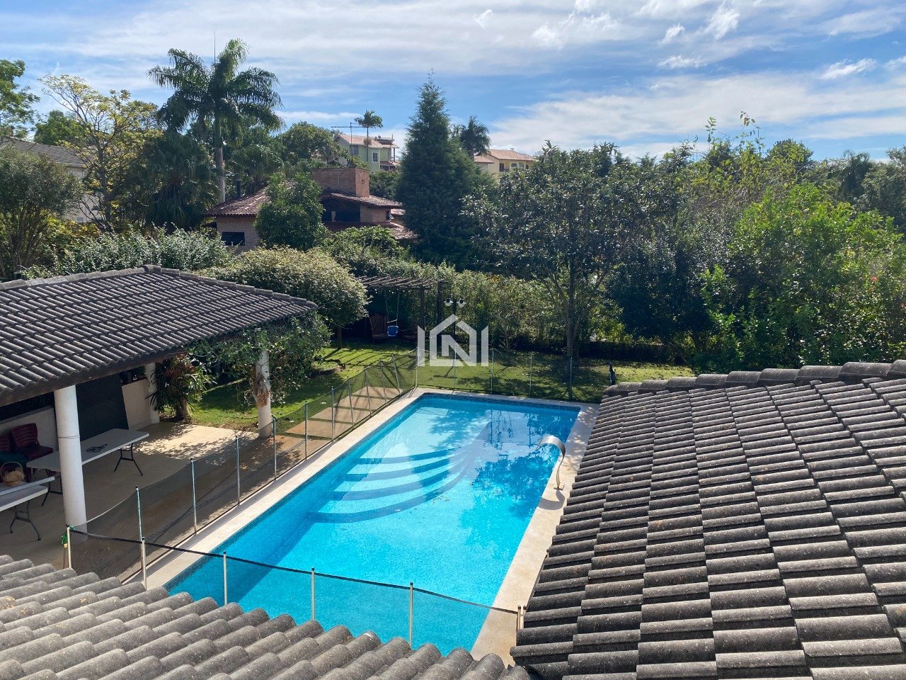 casa para locacao no condominio nova higienopolis piscina