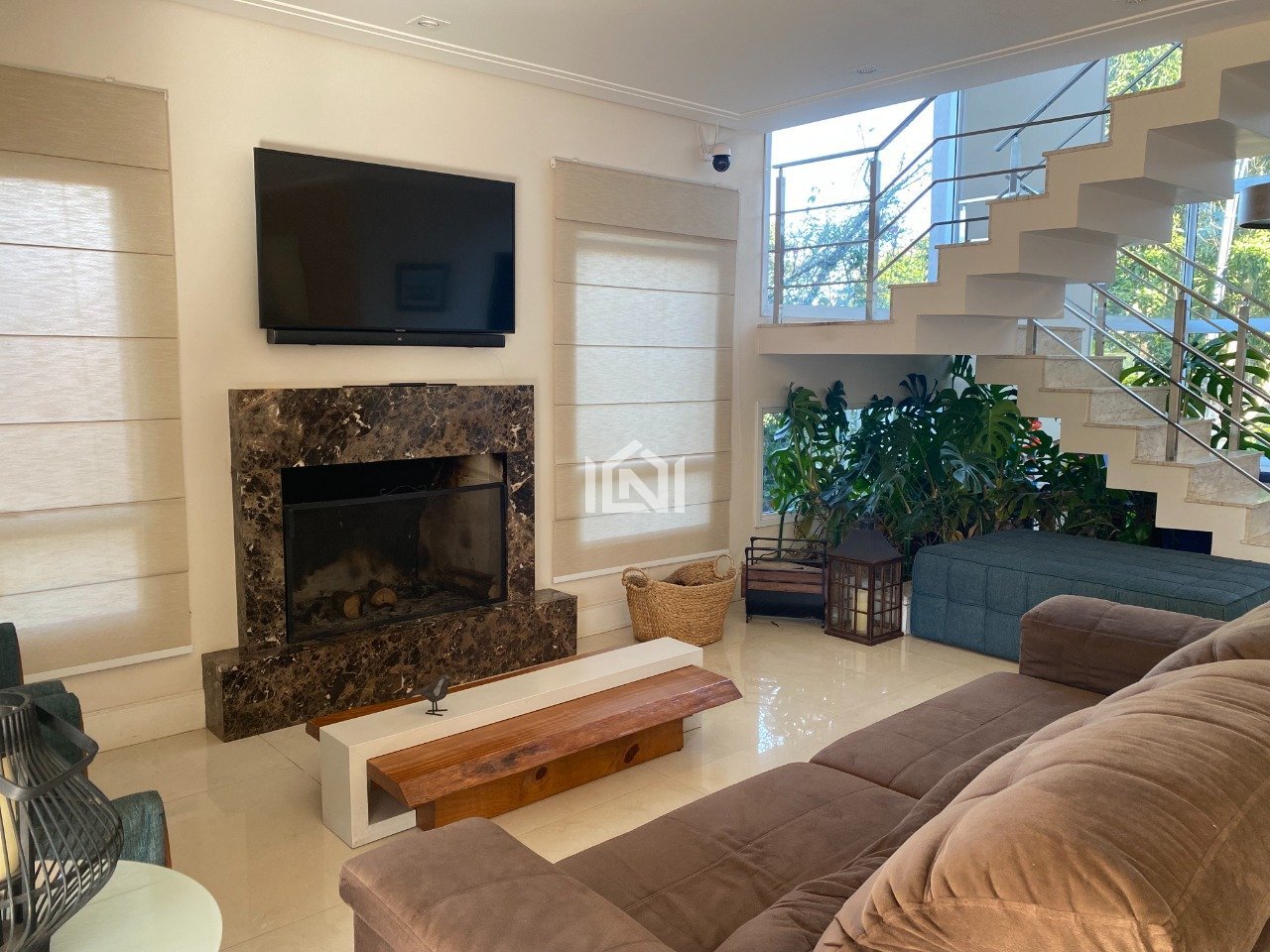casa para locacao no condominio nova higienopolis sala lareira