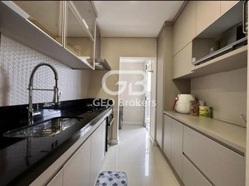 apartment em Avenida Plinio Marcos, Loteamento Villa Branca - Jacareí - SP