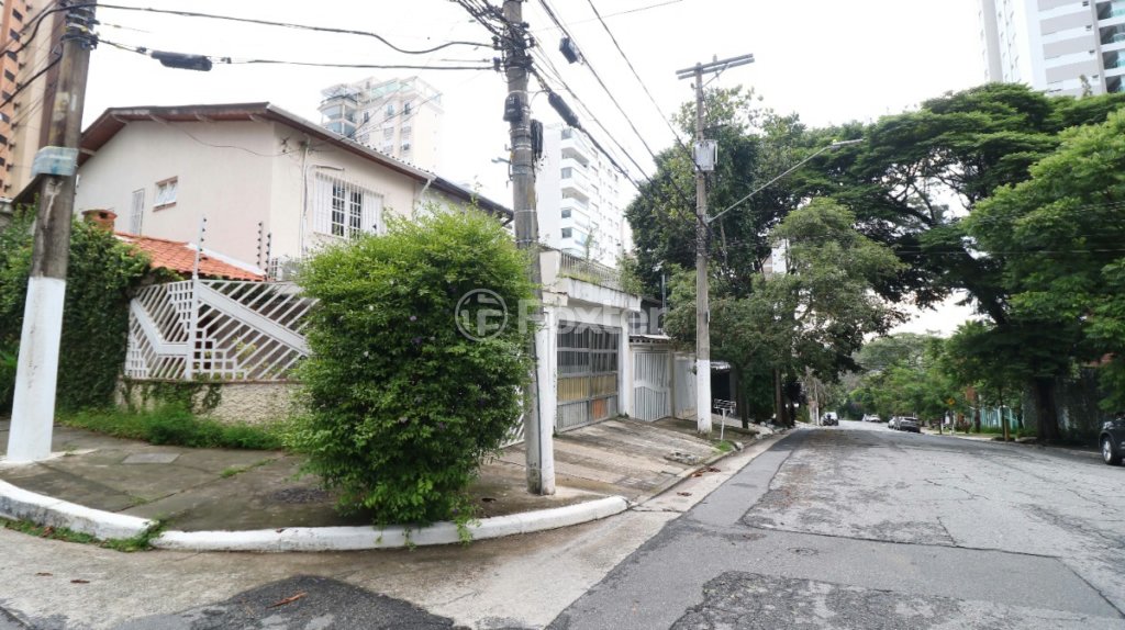 1719933855309-rua_republica_do_iraque_932_3_.jpeg