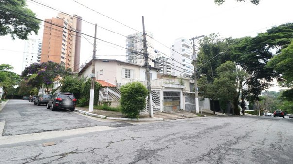 Cômodo Condomínio