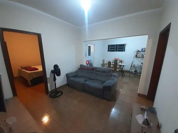 house em Avenida 14, Zona Central - Rio Claro - SP