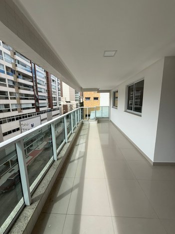 apartment em Avenida Beira Mar, Praia do Morro - Guarapari - ES