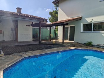 house em Avenida Estácio de Sá, São Paulo II - Cotia - SP