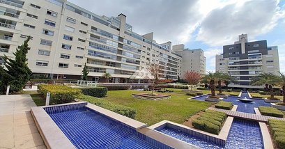 apartment em Rua José Cadilhe, Água Verde - Curitiba - PR