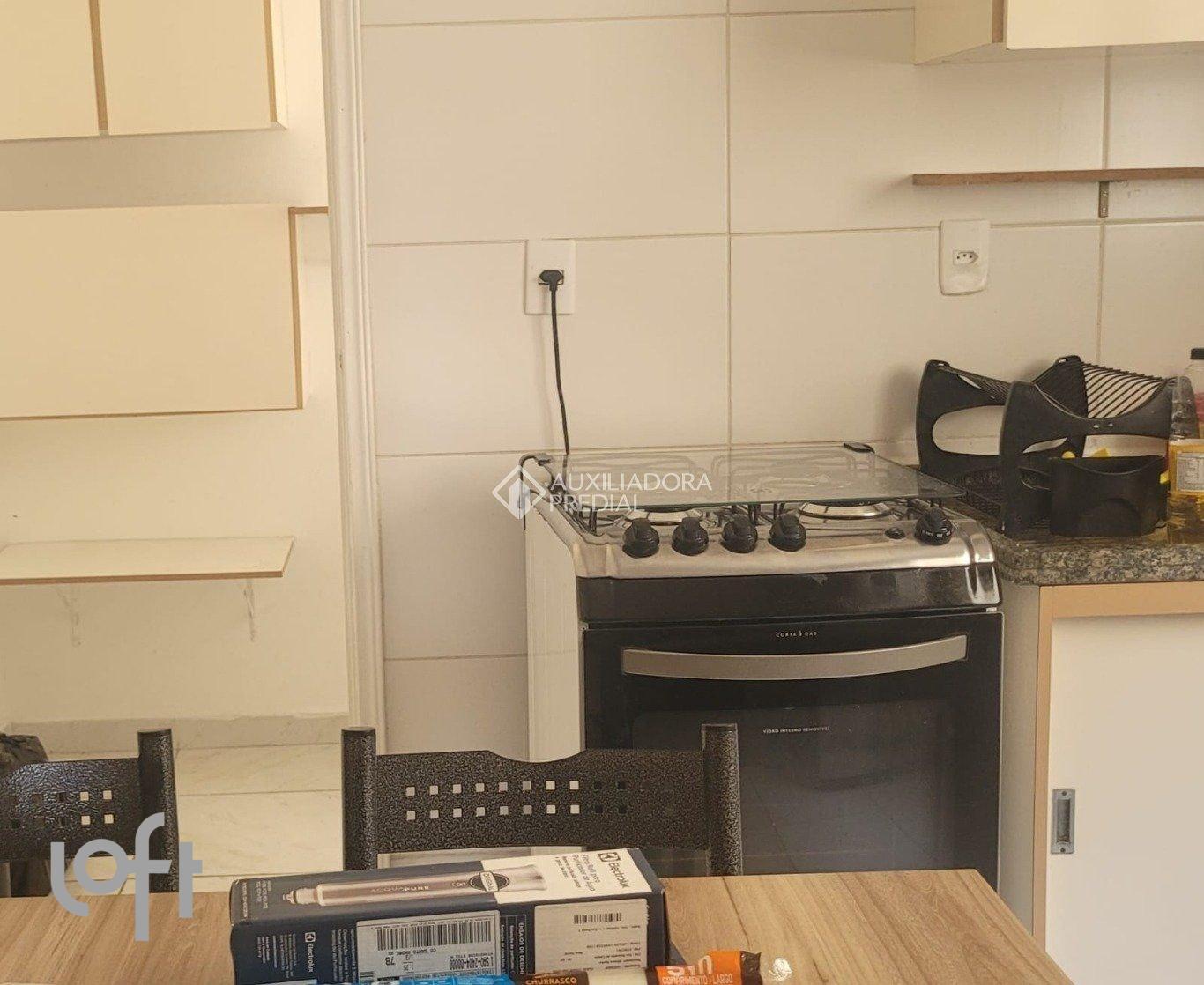 fdc00693-5708-4a4c-8482-7a831e8cd36b