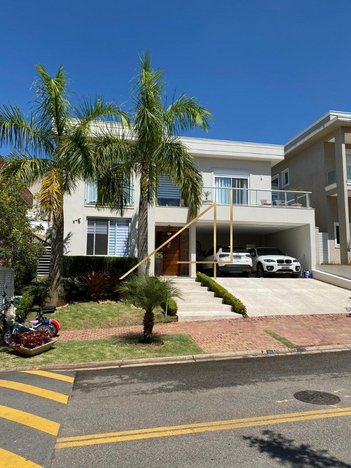 house em Alameda Pégasus, Alphaville - Santana de Parnaíba - SP