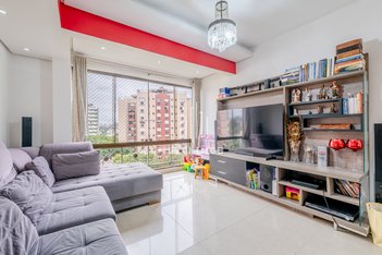 apartment em Rua Estácio de Sá, Chácara das Pedras - Porto Alegre - RS