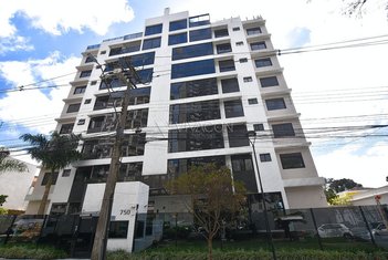 apartment em Avenida Cândido Hartmann, Santa Felicidade - Curitiba - PR