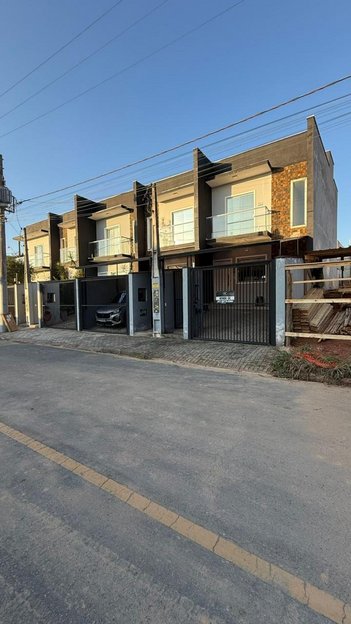 house em Rua Rudolfo Schmalz, Glória - Joinville - SC