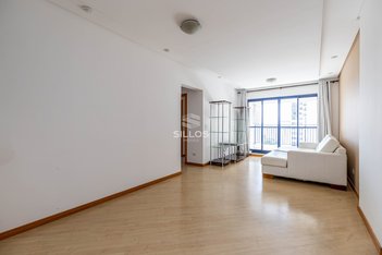 apartment em Rua Desembargador Motta, Centro - Curitiba - PR