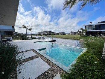 house em Rua Rio Jacuí, Xangri-Lá - Xangri-Lá - RS