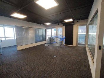 office em Avenida Washington Luís, Santo Amaro - São Paulo - SP