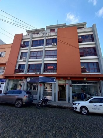 office em Doutor Cassiano, Centro - Pelotas - RS