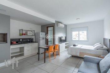 apartment em Rua Garibaldi, Floresta - Porto Alegre - RS