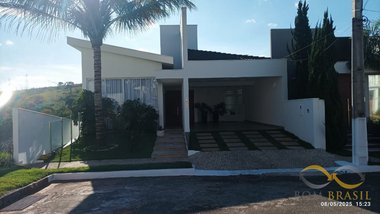 house em Rua Júlio Fonseca, Aquenta Sol - Lavras - MG