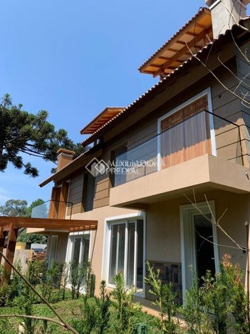 house em Avenida José Luiz Corrêa Pinto, Laje de Pedra - Canela - RS