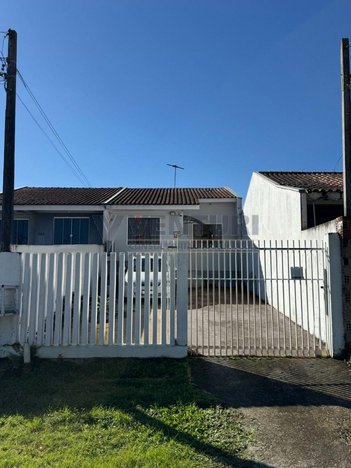 house em Rua José Cândido da Silva Muricy, Roseira de São Sebastião - São José dos Pinhais - PR