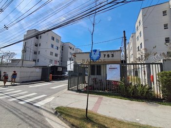 apartment em Estrada da Pedra, Santa Cruz - Rio de Janeiro - RJ