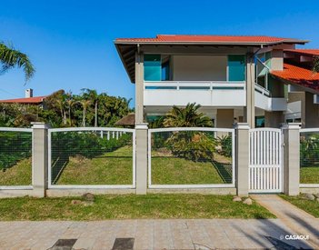 house em Rua Rio Carreiro, Centro - Xangri-Lá - RS