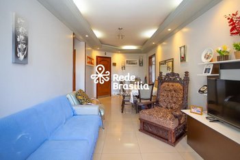 commercial_property em Quadra 301 Conjunto 3, Recanto das Emas - Brasília - DF