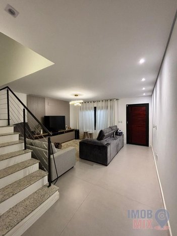house em Rua Matias José Bins, Chácara das Pedras - Porto Alegre - RS