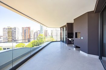 apartment em Avenida Presidente Getúlio Vargas, Água Verde - Curitiba - PR