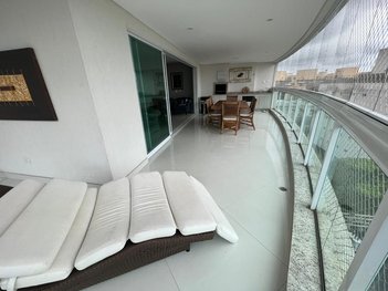 apartment em Rua Dona Vitória Yunes Stefano, Enseada - Guarujá - SP