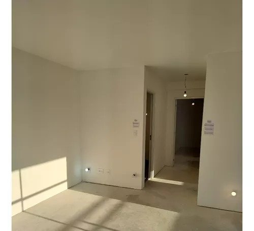 img0