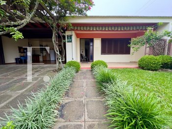 house em Rua Ibirapuitã, Centro - Xangri-Lá - RS