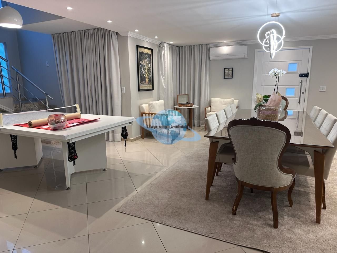 Casa com 312m² | Foto_migracao | 1