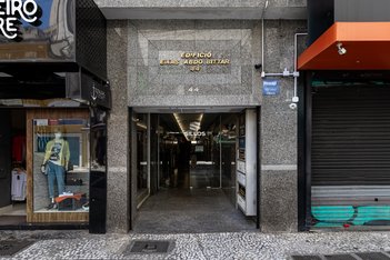 office em Rua Ébano Pereira, Centro - Curitiba - PR