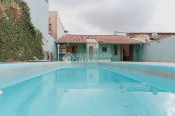 house em Rua Villa-Lobos, Ipanema - Porto Alegre - RS