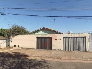 house em Rua Piacaba, Parque Amazônia - Goiânia - GO