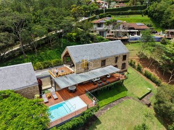 house em Rodovia BR-040, Araras - Petrópolis - RJ